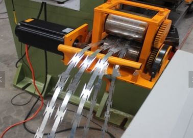 중국 기계, 직류 전기를 통한 강철 면도칼 가시철사 기계를 만드는 철사를 검술하는 고능률 협력 업체
