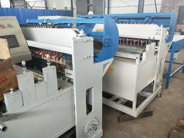 중국 CNC 자동적인 철망사 용접 기계 철망판을 위한 5 - 12mm 철사 직경 협력 업체